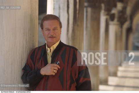 Caption: Nome: .KRAUS ALFREDO.Descrizione: .MUSICA CLASSICA CANTANTE LIRICO TENORE/A VENEZIA.Credit: ©Graziano Arici/Rosebud2 / Costo: .A.Nazione: .SPAGNA.Cittˆ: .VENEZIA.Data: .1996