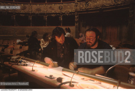 Caption: Nome: .PAVAROTTI LUCIANO.Descrizione: .MUSICA CLASSICA CANTANTE LIRICO TENORE/ NEL GRAN TEATRO LA FENICE.Credit: ©Graziano Arici/Rosebud2 / Costo: .A.Nazione: .ITALIA.Cittˆ: ..Data: .1990