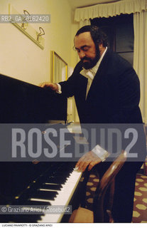 Caption: Nome: .PAVAROTTI LUCIANO.Descrizione: .MUSICA CLASSICA CANTANTE LIRICO TENORE/PIANOFORTE.Credit: ©Graziano Arici/Rosebud2 / Costo: .A.Nazione: .ITALIA.Cittˆ: ..Data: .1993
