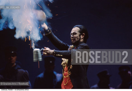 Caption: Nome: .RAMEY SAMUEL.Descrizione: .MUSICA CLASSICA CANTANTE LIRICO BASSO-BARITONO/IN  FAUST  TEATRO LA FENICE.Credit: ©Graziano Arici/Rosebud2 / Costo: .A.Nazione: .USA.Cittˆ: ..Data: .1994