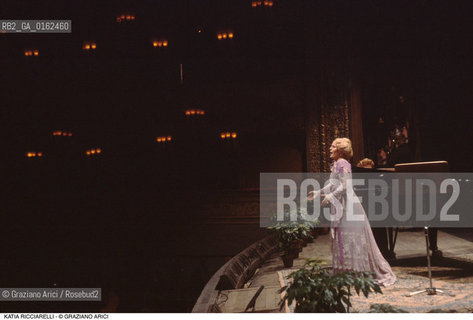 Caption: Nome:.RICCIARELLI KATIA.Descrizione: .MUSICA CLASSICA CANTANTE LIRICA SOPRANO / GRAN TEATRO LA FENICE VENEZIA.Credit: ©Graziano Arici/Rosebud2 / Costo: .A.Nazione: .ITALIA.Cittˆ: ..Data: .1985