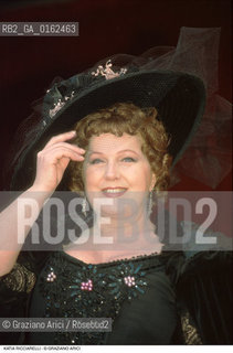 Caption: Nome: .RICCIARELLI KATIA.Descrizione: .MUSICA CLASSICA CANTANTE LIRICA/CARNEVALE DI VENEZIA/MASCHERE.Credit: ©Graziano Arici/Rosebud2 / Costo: .A.Nazione: .ITALIA.Cittˆ: ..Data: .1995