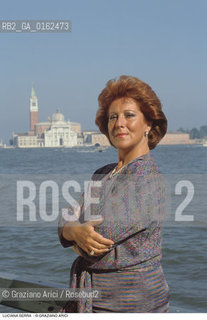 Caption: Nome: .SERRA LUCIANA.Descrizione: .MUSICA CLASSICA CANTANTE LIRICA SOPRANO/A VENEZIA.Credit: ©Graziano Arici/Rosebud2 / Costo: .A.Nazione: .ITALIA.Cittˆ: .VENEZIA.Data: .1993