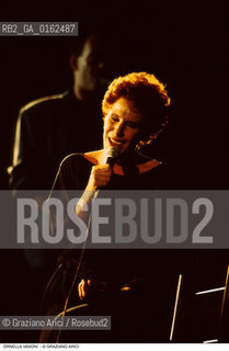 Caption: Nome: .VANONI ORNELLA.Descrizione: .MUSICA POP CANTANTE.Credit: ©Graziano Arici/Rosebud2 / Costo: .A.Nazione: .ITALIA.Cittˆ: ..Data: .1991