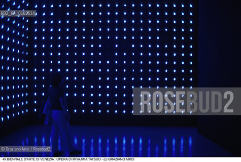 Nome:.REVIVE TIME , MIYAJIMA TATSUO.Descrizione:.XLVIII ESPOSIZIONE INTERNAZIONALE DARTE LA BIENNALE DI VENEZIA /  INSTALLAZIONE LUMINOSA , LED , DIGITALE / NUMERI / PADIGLIONE GIAPPONESE.XLVIII NTERNATIONAL ART EXHIBITION LA BIENNALE DI VENEZIA  /  BRIGHT INSTALLATION, LED, DIGITAL / NUMBERS / JAPANESE PAVILION.Credit:.Graziano Arici/Rosebud2/.Costo:.A.Nazione:.GIAPPONE.JAPAN.Cittˆ:.VENEZIA.VENICE.Data:.GIUGNO 1999