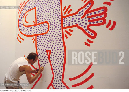 Nome: .HARING KEITH.Descrizione: .ARTE GRAFFITI BIENNALE.Credit: ©Graziano Arici/Rosebud2 / Costo: .A.Nazione: .USA.Cittˆ: .VENEZIA.Data: .1984.