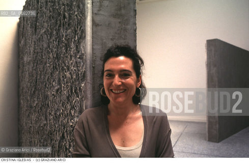Nome: .IGLESIAS CRISTINA.Descrizione: .ARTE SCULTRICE.Credit: ©Graziano Arici/Rosebud2 / Costo: .A.Nazione: .SPAGNA.Cittˆ: .VENEZIA.Data: .1993.
