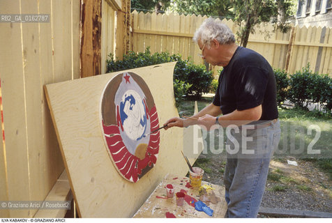Caption: Nome: .KABAKOV ILYA.Descrizione: .ARTE FALCE E MARTELLO .Credit: ©Graziano Arici/Rosebud2 / Costo: .A.Nazione: .RUSSIA.Cittˆ: ..Data: .1993