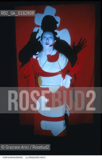 Nome: .KARASUMARU YUMI.Descrizione: .ARTE .Credit: ©Graziano Arici/Rosebud2 / Costo: .A.Nazione: .GIAPPONE.Cittˆ: .VENEZIA.Data: .1999.