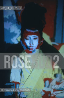 Nome: .KARASUMARU YUMI.Descrizione: .ARTE .Credit: ©Graziano Arici/Rosebud2 / Costo: .A.Nazione: .GIAPPONE.Cittˆ: ..Data: .1999