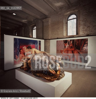 Localizzazione:.VENEZIA / CASTELLO.VENICE  / CASTELLO.Oggetto:.Soggetto:.XLIV ESPOSIZIONE INTERNAZIONALE DARTE LA BIENNALE DI VENEZIA / OPERA DI JEFF KOONS NELLA SEZIONE APERTO 90 ALLE CORDERIE DELLARSENALE.XLIV INTERNATIONAL ART EXHIBITION LA BIENNALE DI VENEZIA  / WORK BY JEFF KOONS IN APERTO 90 SECTION.Cronologia:.Definizione Culturale:.   Autore:.   Stile:.   Editori/Stampatori:.   Committenza:.Materia e Tecnica:.Collocazione:.Note:.BIENNALE ARTE.Riproduzione Fotografica:.©Graziano Arici/Rosebud2 Copyright: ©Graziano Arici/Rosebud2 /  .Data:.1990.Costo:.A.