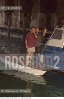 Caption: Nome: .McCARTHY PAUL.Descrizione: .ARTE BIENNALE CON CHARLES RAY IN BARCA.Credit: ©Graziano Arici/Rosebud2 / Costo: .A.Nazione: .USA.Cittˆ: ..Data: .1993