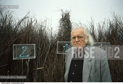 Caption: Nome: .MERZ MARIO.Descrizione: .ARTE.Credit: ©Graziano Arici/Rosebud2 / Costo: .A.Nazione: .ITALIA.Cittˆ: ..Data: .1986