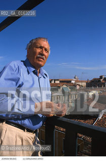 Nome: .MUSIC ZORAN.Descrizione: .ARTE PITTORE STUDIO / A VENEZIA .Credit: ©Graziano Arici/Rosebud2 / Costo: .A.Nazione: .ITALIA.Cittˆ: .VENEZIA.Data: .1995.