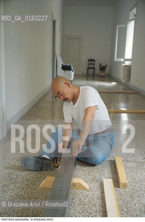 Caption: Nome: .NAGASAWA HIDETOSHI.Descrizione: .ARTE SCULTORE KASSEL DOKUMENTA.Credit: ©Graziano Arici/Rosebud2 / Costo: .A.Nazione: .GIAPPONE.Cittˆ: .KASSEL.Data: .1992