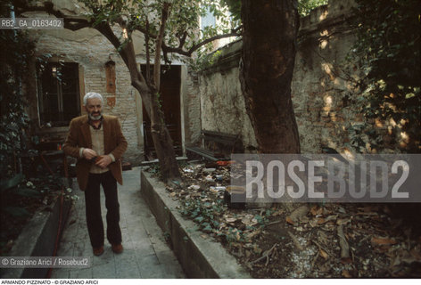 Caption: Nome: .PIZZINATO ARMANDO.Descrizione: .ARTE PITTORE FRONTE NUOVO DELLE ARTI IN STUDIO.Credit: ©Graziano Arici/Rosebud2 / Costo: .A.Nazione: .ITALIA.Cittˆ: ..Data: .1980