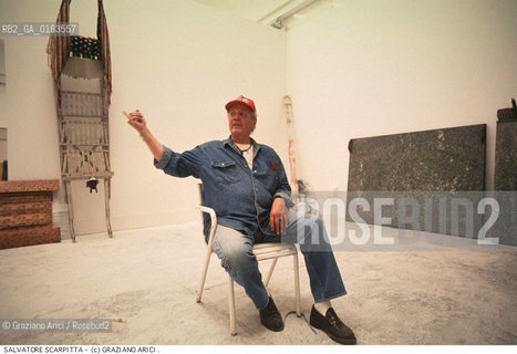 Nome: .SCARPITTA SALVATORE.Descrizione: .ARTE BIENNALE AUTOMOBILE.Credit: ©Graziano Arici/Rosebud2 / Costo: .A.Nazione: .ITALIA.Cittˆ: .VENEZIA.Data: .1990.