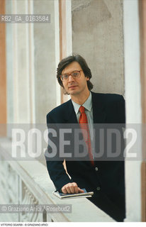 Caption: Nome: .SGARBI VITTORIO.Descrizione: .ARTE CRITICO.Credit: ©Graziano Arici/Rosebud2 / Costo: .A.Nazione: .ITALIA.Cittˆ: ..Data: .1990