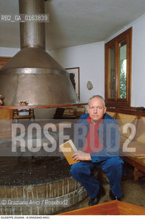 Caption: Nome: .ZIGAINA GIUSEPPE.Descrizione: .ARTE PITTORE / CASA CAMINETTO.Credit: ©Graziano Arici/Rosebud2 / Costo: .A.Nazione: .ITALIA.Cittˆ: ..Data: .1988