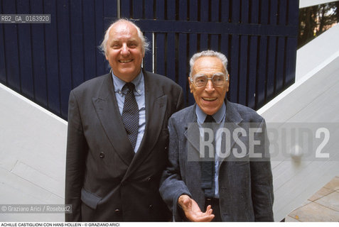 Caption: Nome: .CASTIGLIONI ACHILLE.Descrizione: .ARCHITETTO LIGHT DISIGNER/CON HANS HOLLEIN ALLA BIENNALE ARCHITETTURA.Credit: ©Graziano Arici/Rosebud2 / Costo: .A.Nazione: .ITALIA.Cittˆ: ..Data: .1996