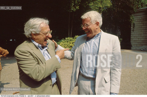Caption: Nome: .GEHRY FRANK O ..Descrizione: .ARCHITETTURA ARCHITETTO/CON PETER EISEMAN.Credit: ©Graziano Arici/Rosebud2 / Costo: .A.Nazione: .USA.Cittˆ: ..Data: .1992