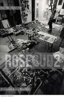 Caption: Nome: .VEDOVA EMILIO.Descrizione: .ARTE PITTORE NEL SUO STUDIO.Credit: ©Graziano Arici/Rosebud2 / Costo: .A.Nazione: .ITALIA.Cittˆ: ..Data: .1987