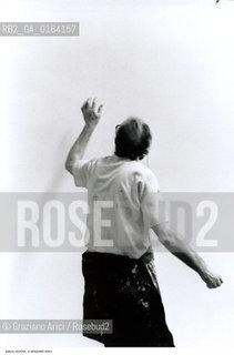 Caption: Nome: .VEDOVA EMILIO.Descrizione: .ARTE PITTORE NEL SUO STUDIO.Credit: ©Graziano Arici/Rosebud2 / Costo: .A.Nazione: .ITALIA.Cittˆ: ..Data: .1987