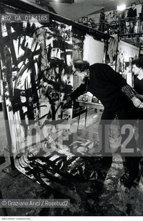 Caption: Nome: .VEDOVA EMILIO.Descrizione: .ARTE PITTORE / ALL ACCADEMIA DI BELLE ARTI.Credit: ©Graziano Arici/Rosebud2 / Costo: .A.Nazione: .ITALIA.Cittˆ: ..Data: .1982