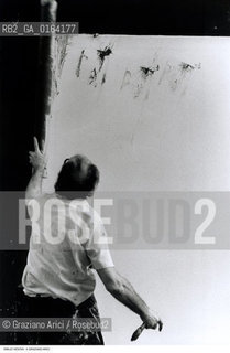 Caption: Nome: .VEDOVA EMILIO.Descrizione: .ARTE PITTORE NEL SUO STUDIO.Credit: ©Graziano Arici/Rosebud2 / Costo: .A.Nazione: .ITALIA.Cittˆ: ..Data: .1987