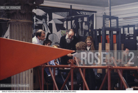 Nome: .VEDOVA EMILIO.Descrizione: .ARTE PITTORE / ALL ACCADEMIA DI BELLE ARTI.Credit: ©Graziano Arici/Rosebud2 / Costo: .A.Nazione: .ITALIA.Cittˆ: .MILANO.Data: .1982.