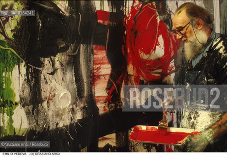 Nome: .VEDOVA EMILIO.Descrizione: .ARTE PITTORE NEL SUO STUDIO.Credit: ©Graziano Arici/Rosebud2 / Costo: .A.Nazione: .ITALIA.Cittˆ: .VENEZIA.Data: .1987.