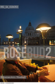 Nome: .DINE JIM.Descrizione: .ARTE PITTORE A VENEZIA SULLA TERAZZA DELLHOTEL GRITTI.Credit: ©Graziano Arici/Rosebud2 / Costo: .A.Nazione: .USA.Cittˆ: ..Data: .1988.