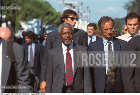Caption: Nome: .ANNAN KOFI.Descrizione: .POLITICA POLITICO SEGRETARIO GENERALE ONU / CON IL MINISTRO DELLA CULTURA DIESSINO WALTER VELTRONI.Credit: ©Graziano Arici/Rosebud2 / Costo: .A.Nazione: ..Cittˆ: ..Data: .1998