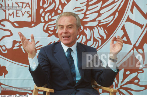 Caption: Nome: .LETTA GIANNI.Descrizione: .GIORNALISTA POLITICO FORZA ITALIA / ALLA MOSTRA DEL CINEMA DI {VENEZIA}.JORNALIST POLITICAL FORZA ITALIA / AT THE {VENICE} FILM FESTIVAL.Credit: ©Graziano Arici/Rosebud2 / Costo: .A.Nazione: .ITALIA.ITALY.Cittˆ: ..Data: .1994