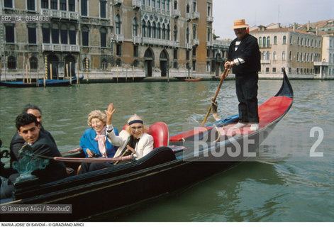 Caption: Nome: .MARIA JOSE DI SAVOIA.Descrizione: .EX REGINA DITALIA MOGLIE DI UMBERTO I DI SAVOIA / IN GONDOLA (BARCA) A VENEZIA.EX QUEEN OF ITALY WIFE OF UMBERTO I OF SAVOIA / IN GONDOLA (BOAT) IN VENICE.Credit: ©Graziano Arici/Rosebud2 / Costo: .A.Nazione: .BELGIO.BELGIUM.Cittˆ: ..Data: .1987