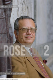 Caption: Nome: .MECCOLI SANDRO.Descrizione: .GIORNALISTA / A VENEZIA.JOURNALIST / IN VENICE.Credit: ©Graziano Arici/Rosebud2 / Costo: .A.Nazione: .ITALIA.ITALY.Cittˆ: ..Data: .1993
