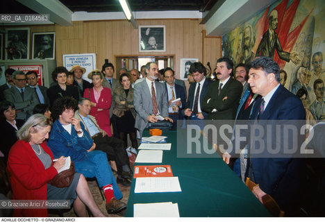 Caption: Nome: .OCCHETTO ACHILLE.Descrizione: .POLITICO SEGRETARIO DEL PARTITO COMUNISTA ITALIANO (1988-1991) SEGRETARIO DEL PDS - PARTITO DEMOCRATICO DELLA SINISTRA - (1991-1994) / COMIZIO.POLITICAL SECRETARY OF ITALIAN COMMUNIST PARTY  (1988-1991)  SECRETARY OF PDS (1991-1994)  / MEETING.Credit: ©Graziano Arici/Rosebud2 / Costo: .A.Nazione: .ITALIA.ITALY.Cittˆ: ..Data: .1990
