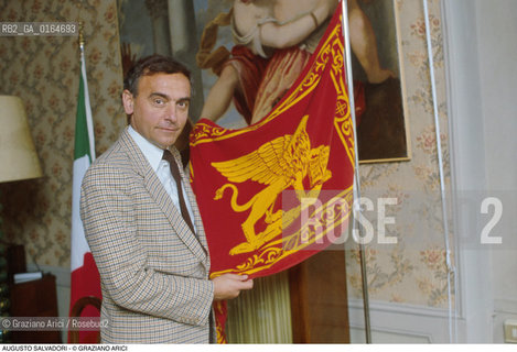 Caption: Nome: .SALVADORI AUGUSTO.Descrizione: .POLITICA POLITICO ASSESSORE AL TURISMO DEL COMUNE DI VENEZIA.Credit: ©Graziano Arici/Rosebud2 / Costo: .A.Nazione: .ITALIA.Cittˆ: ..Data: .1990