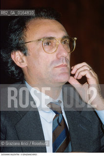 Caption: Nome: .VALENTINI GIOVANNI.Descrizione: .GIORNALISTA .JOURNALIST .Credit: ©Graziano Arici/Rosebud2 / Costo: .A.Nazione: .ITALIA.ITALY.Cittˆ: ..Data: .1993