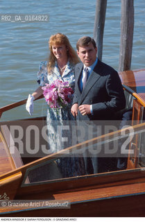 Caption: Nome: .ANDREA WINDSOR.Descrizione: .PRINCIPE DINGHILTERRA / CON LA MOGLIE SARAH FERGUSON / IN MOTOSCAFO.PRINCE OF ENGLAND / WITH HIS WIFE SARAH FERGUSON.Credit: ©Graziano Arici/Rosebud2 / Costo: .A.Nazione: .GRAN BRETAGNA.GREAT BRITAIN.Cittˆ: ..Data: .1993