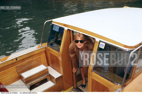 Nome: .KINSKI NASTASSJA.Descrizione: .CINEMA ATTRICE / IN MOTOSCAFO.CINEMA ACTRESS / ON A MOTORBOAT.Credit: ©Graziano Arici/Rosebud2 / Costo: .A.Nazione: .GERMANIA.GERMANY.Cittˆ: .VENEZIA.VENICE.Data:.1989.