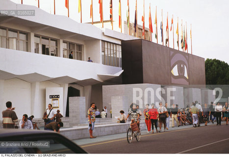 Nome:.MOSTRA INTERNAZIONALE DEL CINEMA.{VENICE} FILM FESTIVAL.Descrizione:.IL PALAZZO DEL CINEMA / MOSTRA DEL CINEMA.Credit:.Graziano Arici/Rosebud2/.Costo:.A.Nazione:.ITALIA.ITALY.Cittˆ:.VENEZIA.VENICE.Data:.1991.
