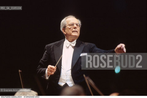 Caption: Nome:.SAWALLISCH WOLFGANG.Descrizione:.MUSICA CLASSICA DIRETTORE DORCHESTRA.CLASSICAL MUSIC CONDUCTOR.Credit:.Graziano Arici/Rosebud2/.Costo:.A.Nazione:.GERMANIA.GERMANY.Cittˆ:..Data:.1997