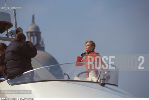 Caption: Nome: .SCHIFFER CLAUDIA.Descrizione: .MODA FOTOMODELLA TOP MODEL INDOSSATRICE / FOTOGRAFO.FASHION TOP MODEL / PHOTOGRAPHER.Credit: ©Graziano Arici/Rosebud2 / Costo: .A.Nazione: .GERMANIA.GERMANY.Cittˆ: ..Data: .1996