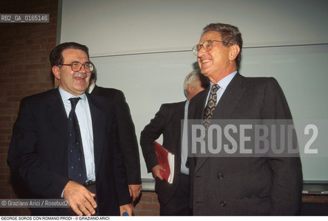 Caption: Nome: .SOROS GEORGE.Descrizione: .ECONOMIA FINANZA FINANZIERE MECENATE / CON IL PRESIDENTE DEL CONSIGLIO ROMANO PRODI.ECONOMICS FINANCE FINANCIER MAECENAS  / WITH  ROMANO PRODI THE PRIME MINISTER.Credit: ©Graziano Arici/Rosebud2 / Costo: .A.Nazione: .USA.Cittˆ: ..Data: .1995