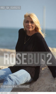 Caption: Nome: .VENIER MARA.Descrizione: .TELEVISIONE CINEMA ATTRICE CONDUTTRICE.TELEVISION CINEMA ACTRESS TV PRESENTER.Credit: ©Graziano Arici/Rosebud2 / Costo: .A.Nazione: .ITALIA.ITALY.Cittˆ: ..Data: .1994