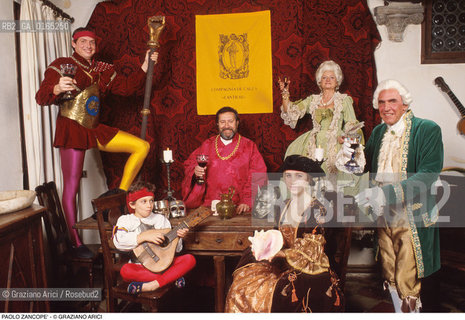 Caption: Nome: .ZANCOPE PAOLO.Descrizione: .ANTIQUARIO GRAN PRIORE DELLA COMPAGNIA DE CALZA I ANTICHI.Credit: ©Graziano Arici/Rosebud2 / Costo: .A.Nazione: .ITALIA.ITALY.Cittˆ: ..Data: .1988