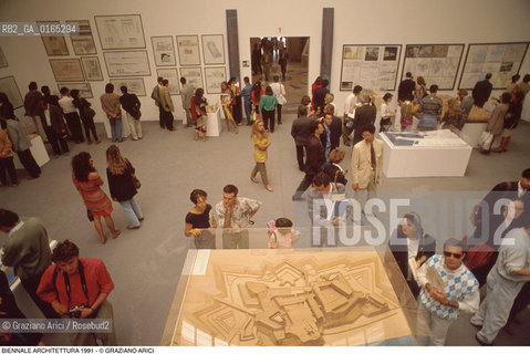 Nome: .BIENNALE ARCHITETTURA 1991.Descrizione: .QUINTA MOSTRA INTERNAZIONALE DI ARCHITETTURA / PLASTICI.Credit: ©Graziano Arici/Rosebud2 .Nazione: .ITALIA.Cittˆ: ..Data: .1991
