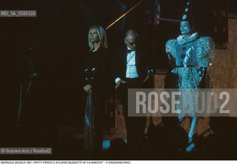 Nome: .BIENNALE MUSICA 1991.Descrizione: . PATTY PRAVO E SYLVANO BUSSOTTI IN: LA MAESTA / DI SYLVANO BUSSOTTI / COREOGRAFIA DI ROCCO / SCENOGRAFIA DI GIUSEPPE RANCHETTI / PALASPORT DELLARSENALE.Credit: ©Graziano Arici/Rosebud2 .Nazione: .ITALIA.Cittˆ: ..Data: .1991