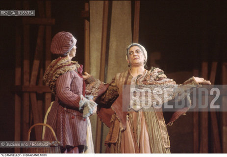 Caption: Caption: Nome: .IL CAMPIELLO .Descrizione: .TEATRO / OPERA DI CARLO GOLDONI / MUSICA DEL GRUPPO MUSICALE VENEZIANO PITURA FRESKA / AL TEATRO GOLDONI.Credit: ©Graziano Arici/Rosebud2 Costo: .A.Nazione: .ITALIA.Cittˆ: ..Data: .1995